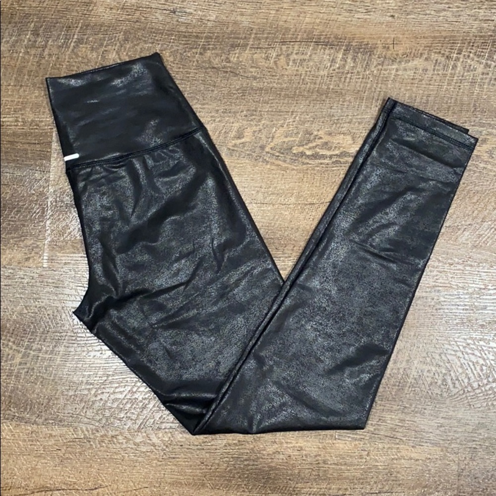 Aerie Black Crackle Leggings Chill.Play.Move Sz M